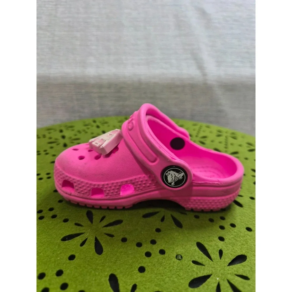 Crocs Barbie Classic Clog Girls 5 Sandal Electric Pink Comfort Slip On Slingback